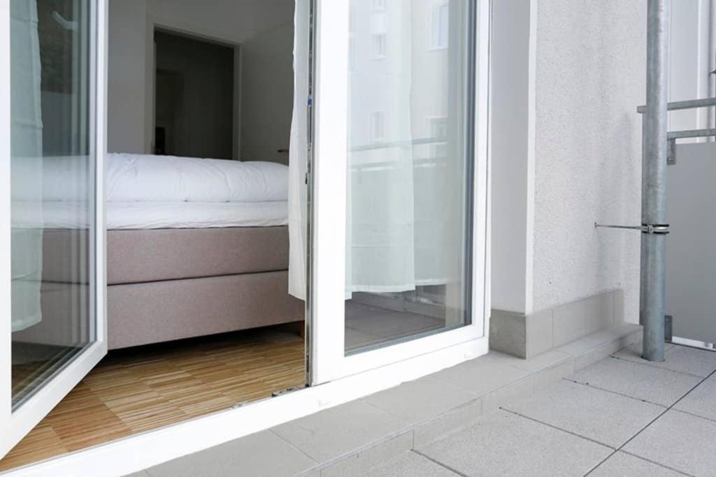 Sc 06 By Rockchair Apartments L Superhost Status L 4 Bedrooms Boxspringbeds 2 Bathrooms Balcony Elevator - Cozy Family & Business Flair Welcomes You! Берлин Экстерьер фото