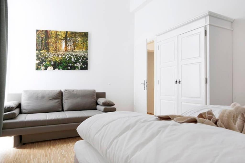 Sc 06 By Rockchair Apartments L Superhost Status L 4 Bedrooms Boxspringbeds 2 Bathrooms Balcony Elevator - Cozy Family & Business Flair Welcomes You! Берлин Экстерьер фото